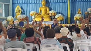 พะเยา ชาวบ้าน 5 หมู่บ้าน ค้านตั้งเจ้าอาวาสใหม่ปุบปับ ไม่ถามชาวบ้านร้องอำเภอจัดการ