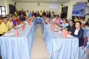 แขวงทางหลวงอุตรดิตถ์ที่ 2 จัดประชุมเสนอแนวคิดในการกำหนดรูปแบบทางเลือกการพัฒนาโครงการเบื้องต้น