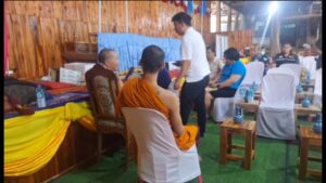 พะเยา พระหนุ่มถูกขุดคลิปเก่า สมัยยังเป็นฆราวาส – เตรียมดำเนินการผู้เผยแพร่สร้างความเสียหาย