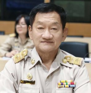 พิษณุโลก ส.อบจ.ข้องใจ เตรียมร้อง ป.ป.ช.เหตุ อบจ.ยกอาคารพาณิชย์ 22 คูหา มอบให้ อบต.แก่งโสภา