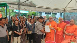 พิษณุโลก ส่อฉาวอีกวัด! เผยแชทหลุด เจ้าอาวาส/เจ้าคณะตำบล คุยสีกา ชาวบ้านไม่ทนรวมตัวร้องเรียน