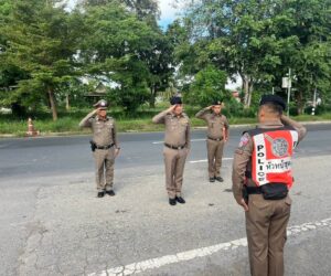 รอง ผบช.ภ.6 ตรวจเยี่ยมมอบนโยบายการบริหารงาน แนวทางการปฏิบัติตั้งจุดตรวจ จังหวัดพิจิตร