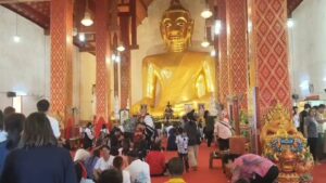 พะเยา ท็อปฟอร์มรับปีใหม่! ท่องเที่ยวคึกคักอันดับ 1 ภาคเหนือ งานดอกไม้งาม–สายบุญหนุนรายได้พุ่ง โตสูงสุด