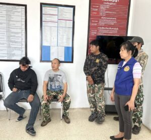 พิษณุโลก “ชัยวัฒน์ ลิ้มลิขิตอักษร”เดือด อีกคนจุด อีกคนวิ่งไล่ดับไฟ  หลังจับมือเผาป่า อช.ชาติตระการ หนุ่มวัย 22 ปี