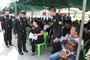 พิษณุโลก แม่ทัพภาคที่ 3 ตรวจเลือกทหารกองเกิน ยืนยันโปร่งใส สุจริต ตรวจสอบได้ (คลิป)