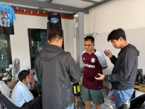 สุโขทัย สืบสวนภาค 6 จับแก๊งคอลฯต อ้างเป็นนายอำเภอ ชักชวนลงทุนหารายได้พิเศษ