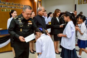 มทบ.39 :มอบทุน ทบ. ต่อยอดโอกาสทางการศึกษา แบ่งเบาภาระครอบครัวกำลังพล ปตท.สผ.ร่วมบริจาค 100,000 บาท