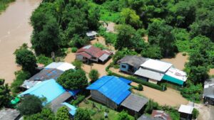เชียงราย น้ำลาว น้ำกรณ์ล้นตลิ่ง ป่าอ้อดอนชัย ท่วม 50 ครัวเรือน
