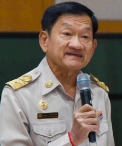 สจ.ชื่อดังเมืองสองแคว ท้วงติง อบจ.ละเลงงบปี 2570 โหวตสวนจัดโขนในวัง 7.5 ล้านบาท ปีที่ผ่านมาซอยงบใช้วิธีเฉพาะเจาะจงราคา