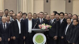 สภาเกษตรกรแห่งชาติ ค้านสุดลิ่ม พ.ร.บ.คุ้มครองพันธุ์พืชฯ ให้ชะลอไปก่อน  เหตุเกษตรกรไทย ไม่มีความพร้อมต้องเร่งศึกษา UPOV ด่วน(คลิป)
