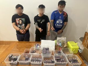 เชียงราย ฝ่ายปกครองแม่สาย บุกยึดพอร์ทเค 330 หัว มูลค่ากว่า 8 แสนบาท