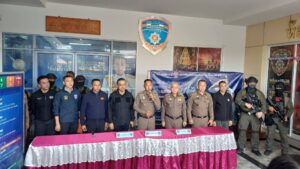 ตร.ภาค 6 ขยายผลยาบ้า 3 ล้านเม็ดอ.วชิรบารมี ตามรวบเครือข่ายอีก 3 หัวหน้าชุดแก๊งขนยาบ้า”สี่คิ้ว -โคราช”